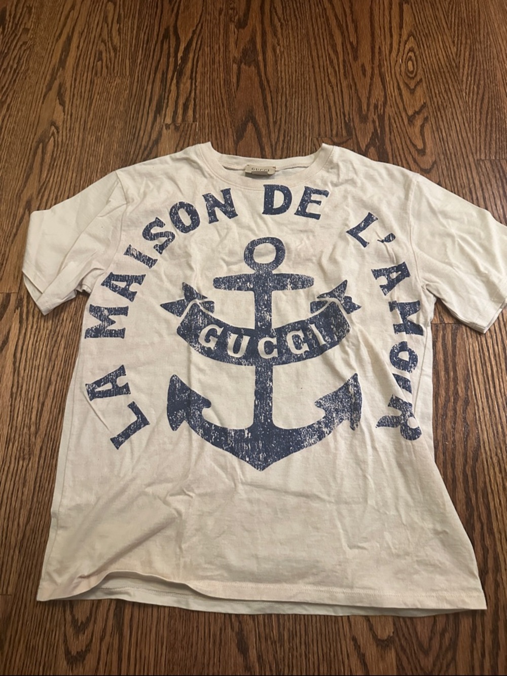 Gucci Cream Tee with Navy Distressed Anchor Graphic